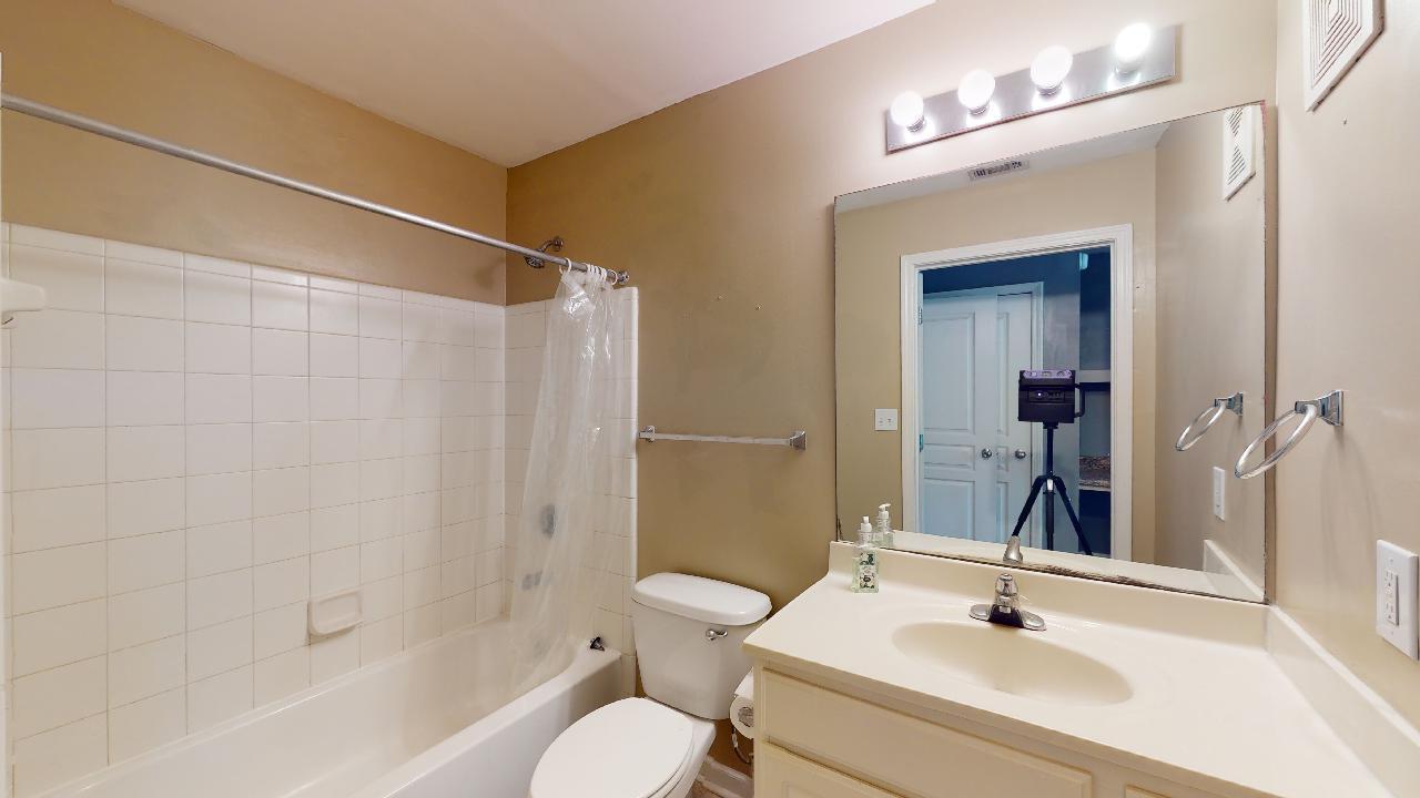 Suite A property image